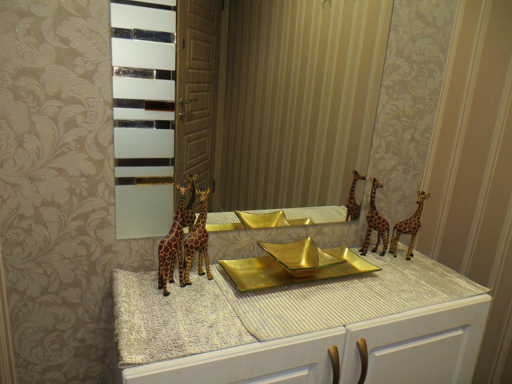 Apartment Lux Near Most-City Dnipro Eksteriør bilde